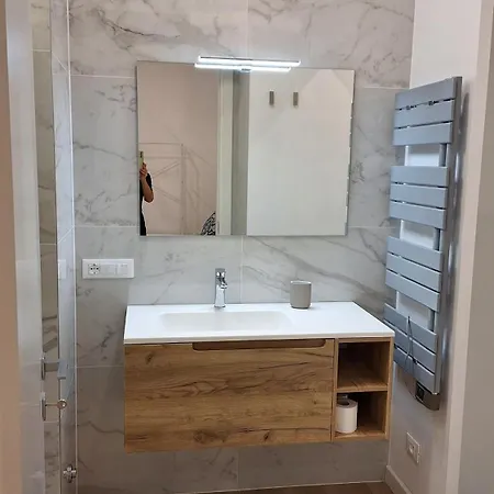 Foro Ulpiano アパート トリエステ